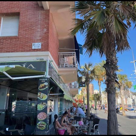 Seafront Unbeatable Location A Apartamento Benidorm Exterior foto